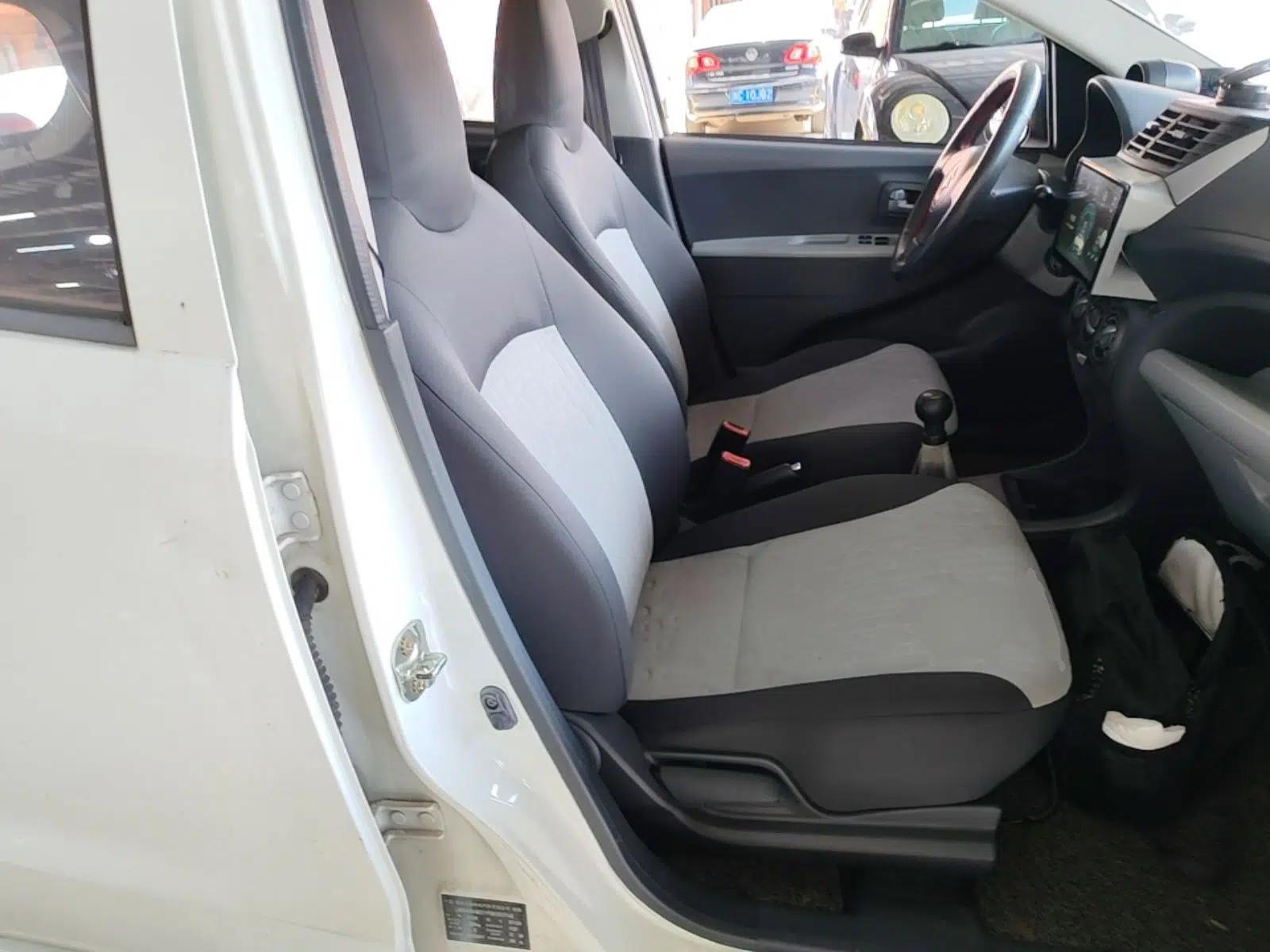 Suzuki Alto 2013 1.0L Manual Luxury Model — миниатюра 19