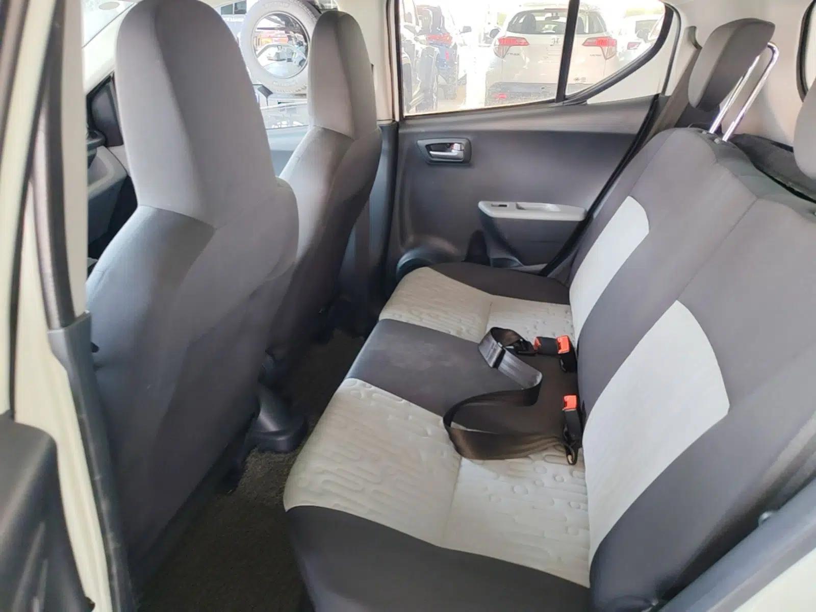 Suzuki Alto 2013 1.0L Manual Luxury Model — миниатюра 20