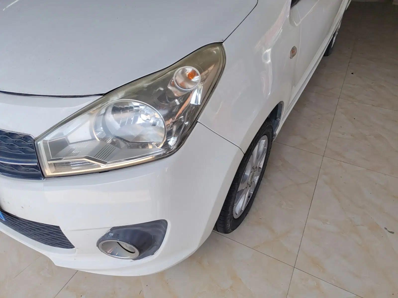 Suzuki Alto 2013 1.0L Manual Luxury Model — миниатюра 8