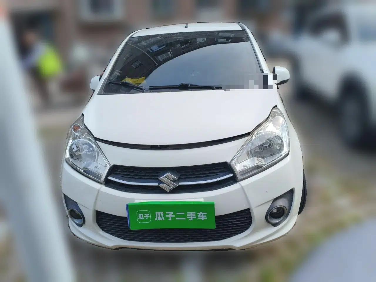 Suzuki Alto 2013 1.0L Manual Luxury Model — миниатюра 2