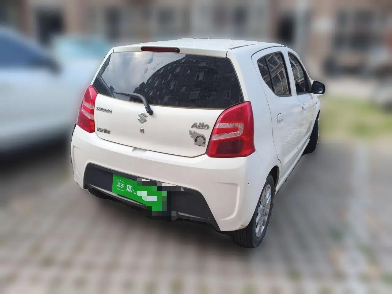 Suzuki Alto 2013 1.0L Manual Luxury Model — миниатюра 6