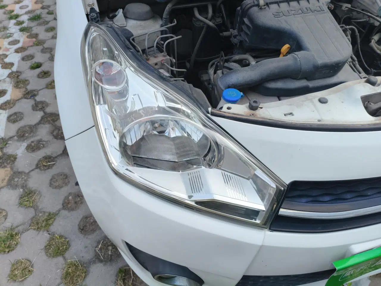 Suzuki Alto 2013 1.0L Manual Luxury Model — миниатюра 7
