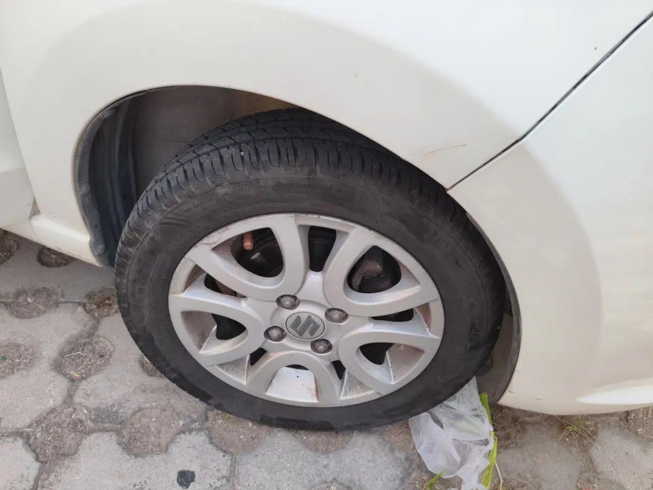 Suzuki Alto 2013 1.0L Manual Luxury Model — миниатюра 8