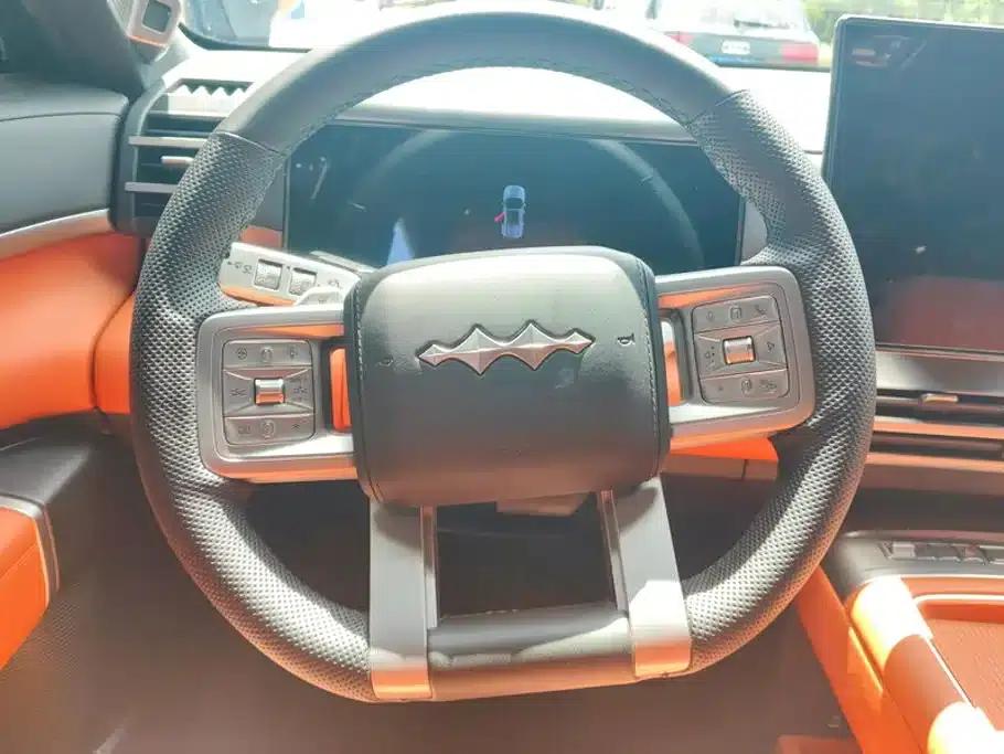 Titanium 7 2025 Model 190KM 4WD Ultra Edition — миниатюра 15