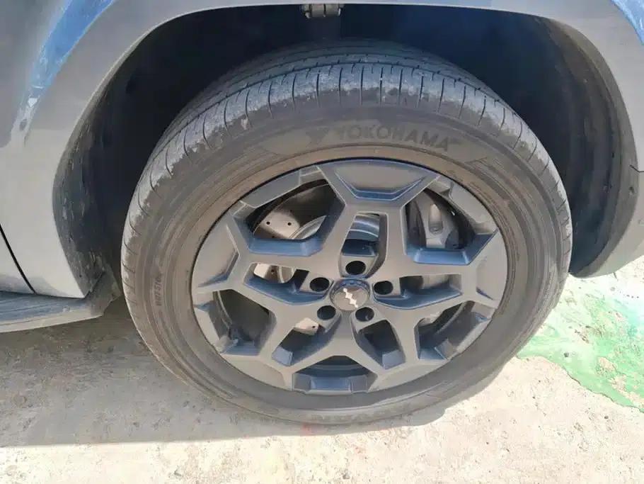Titanium 7 2025 Model 190KM 4WD Ultra Edition — миниатюра 6