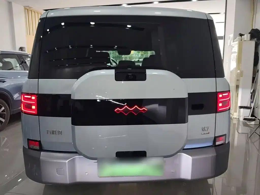 Titanium 7 2025 Model 190KM 4WD Ultra Edition — миниатюра 6