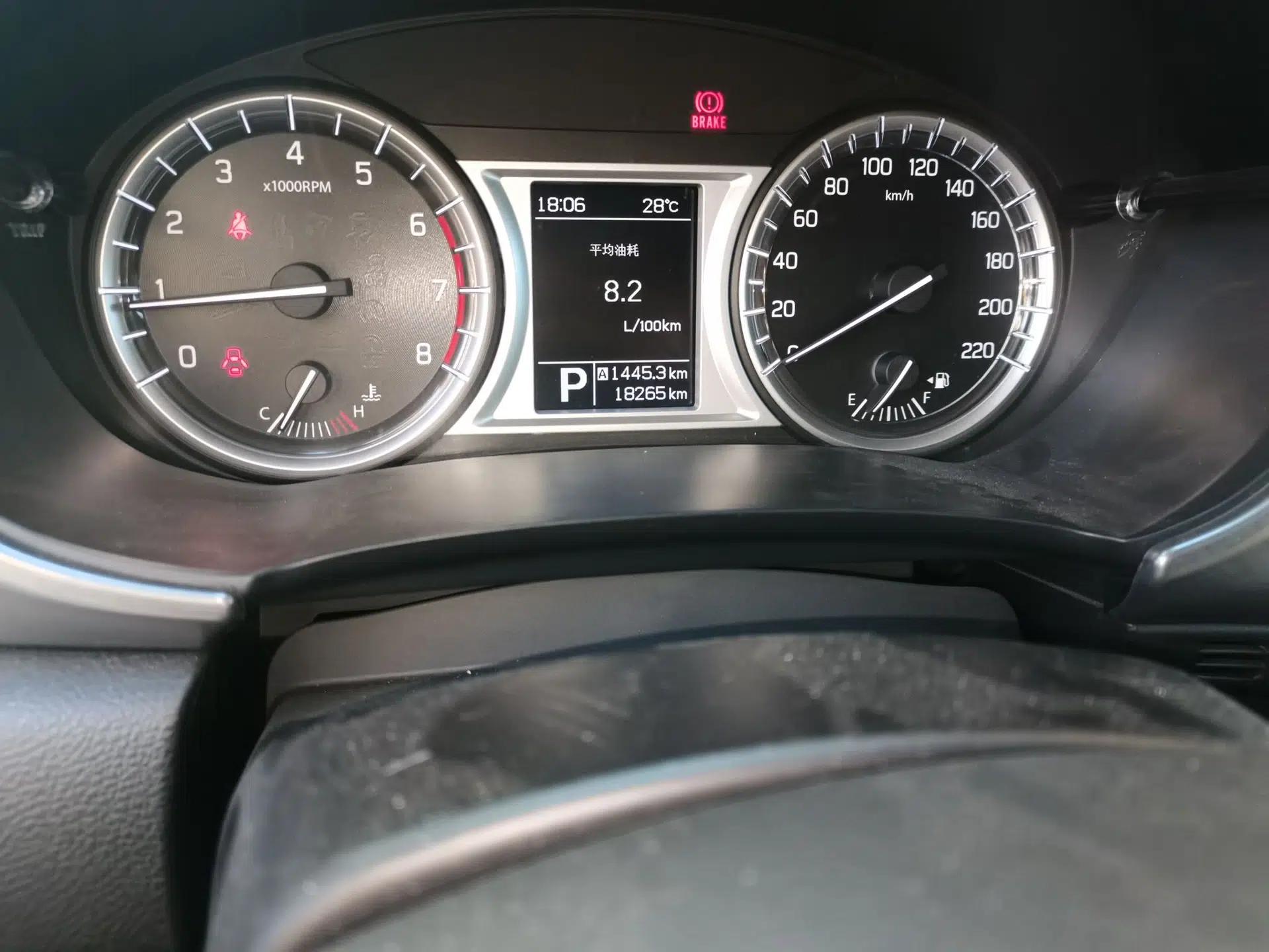 Suzuki Vitara 2016 1.4T Automatic Two-Wheel Drive Luxury Version — миниатюра 12