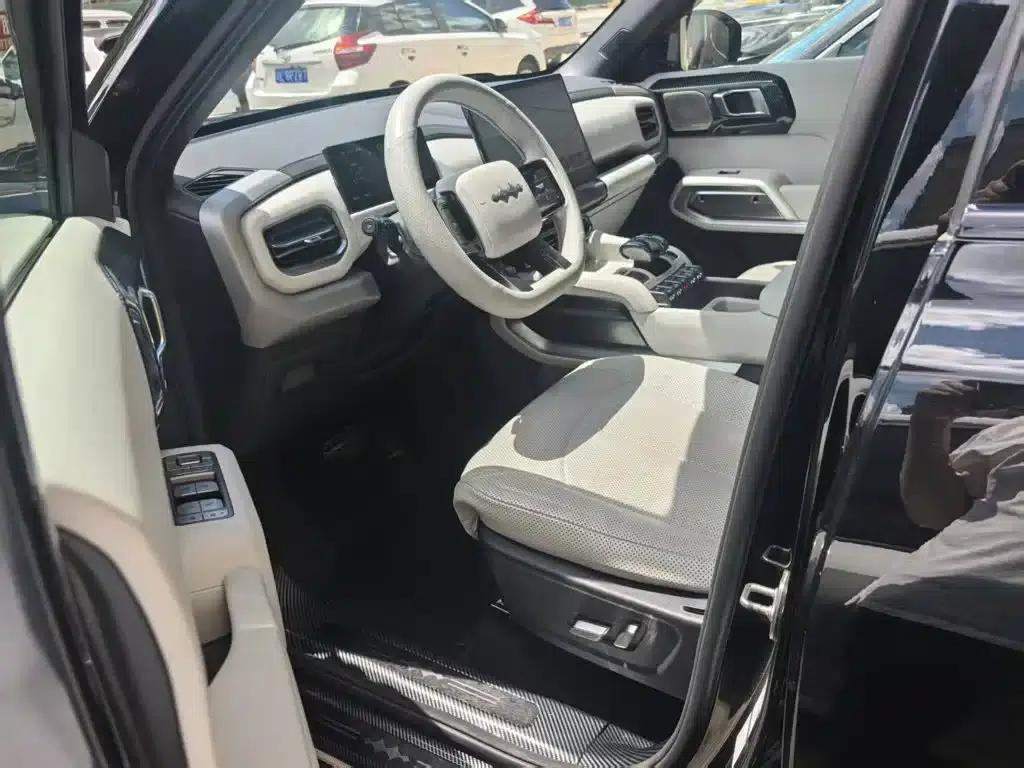 Titanium 3 2025 501KM AWD Max Edition — миниатюра 5