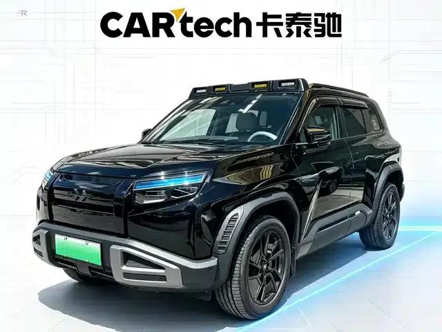 Titanium 3 2025 501KM AWD Max Edition