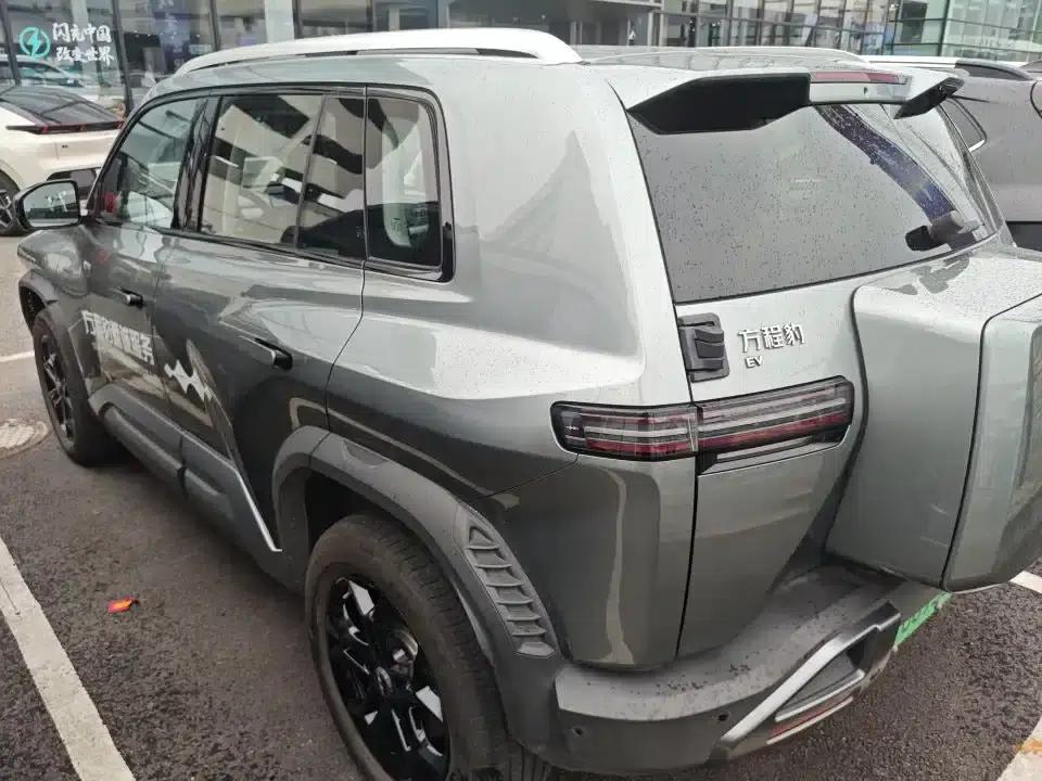 Titanium 3 2025 Model 501KM Rear-Wheel Drive Pro — миниатюра 3