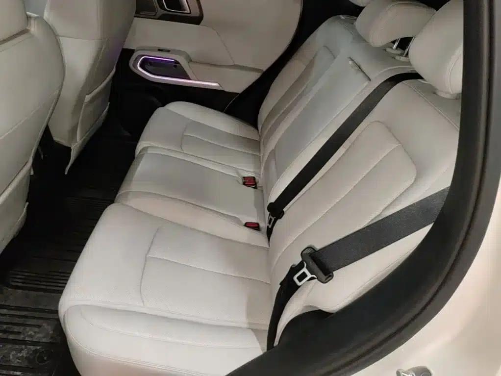 Titanium 3 2025 Model 501KM AWD Ultra Edition — миниатюра 17