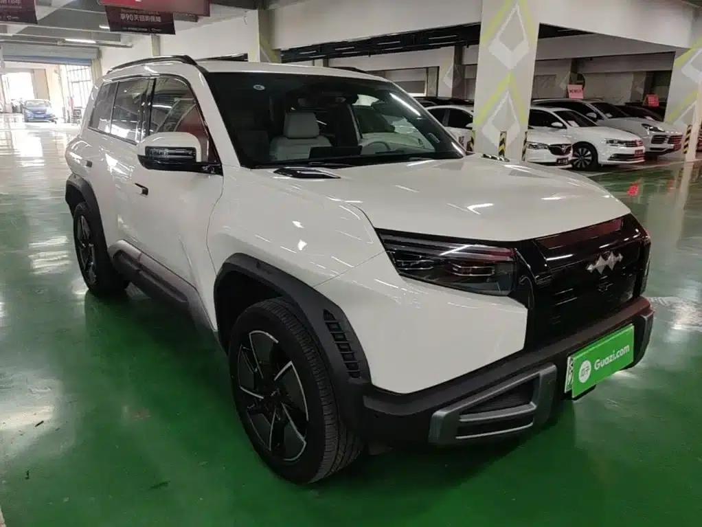 Titanium 3 2025 Model 501KM AWD Ultra Edition — миниатюра 4