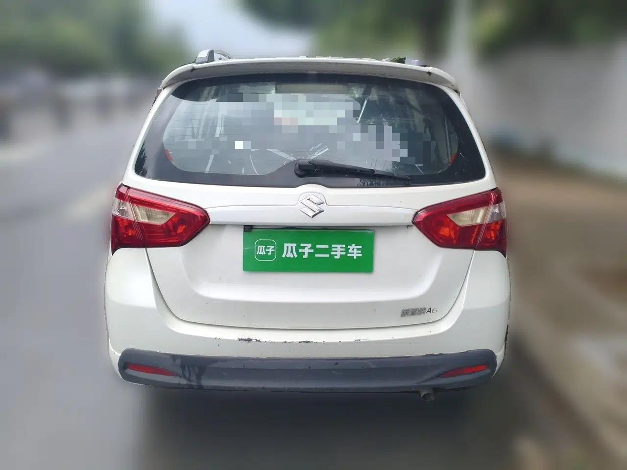Suzuki Liana A6 2014 Hatchback 1.4L Manual Enjoyment Model — миниатюра 5