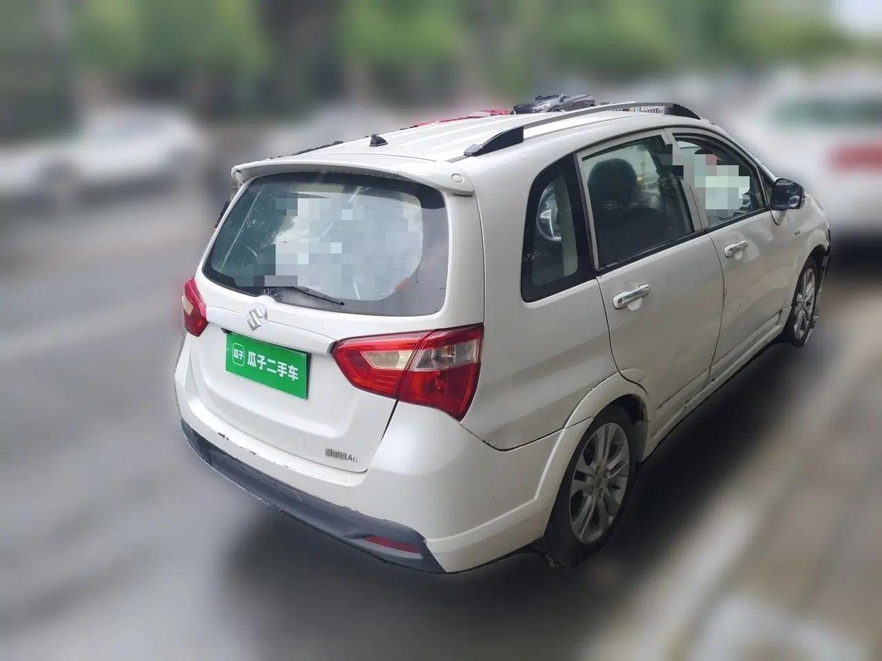 Suzuki Liana A6 2014 Hatchback 1.4L Manual Enjoyment Model — миниатюра 6