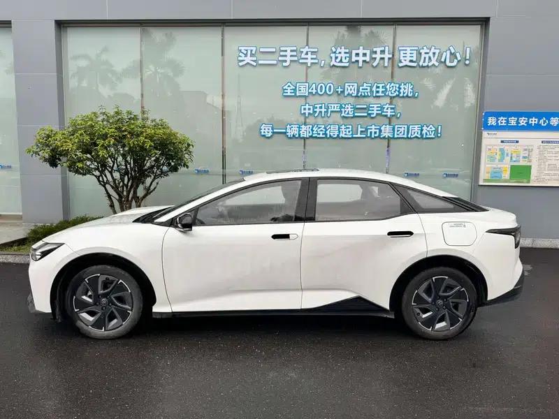 Toyota BZ3 2023 Elite PRO — миниатюра 3