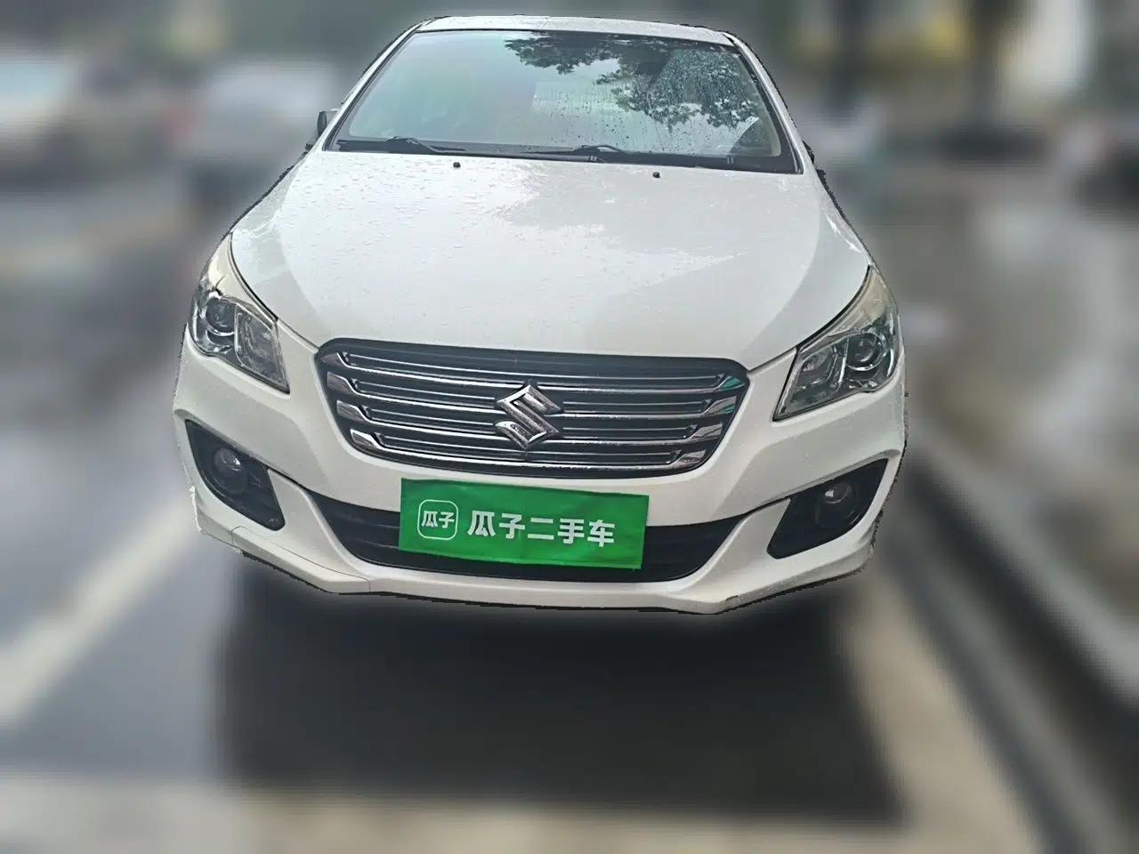 Suzuki Alivio 2015 1.6L Automatic Comfort Model — миниатюра 2