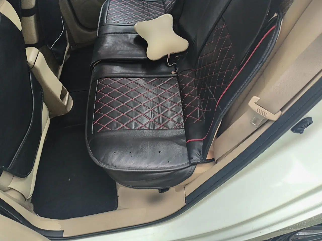 Suzuki Alivio 2015 1.6L Automatic Comfort Model — миниатюра 17