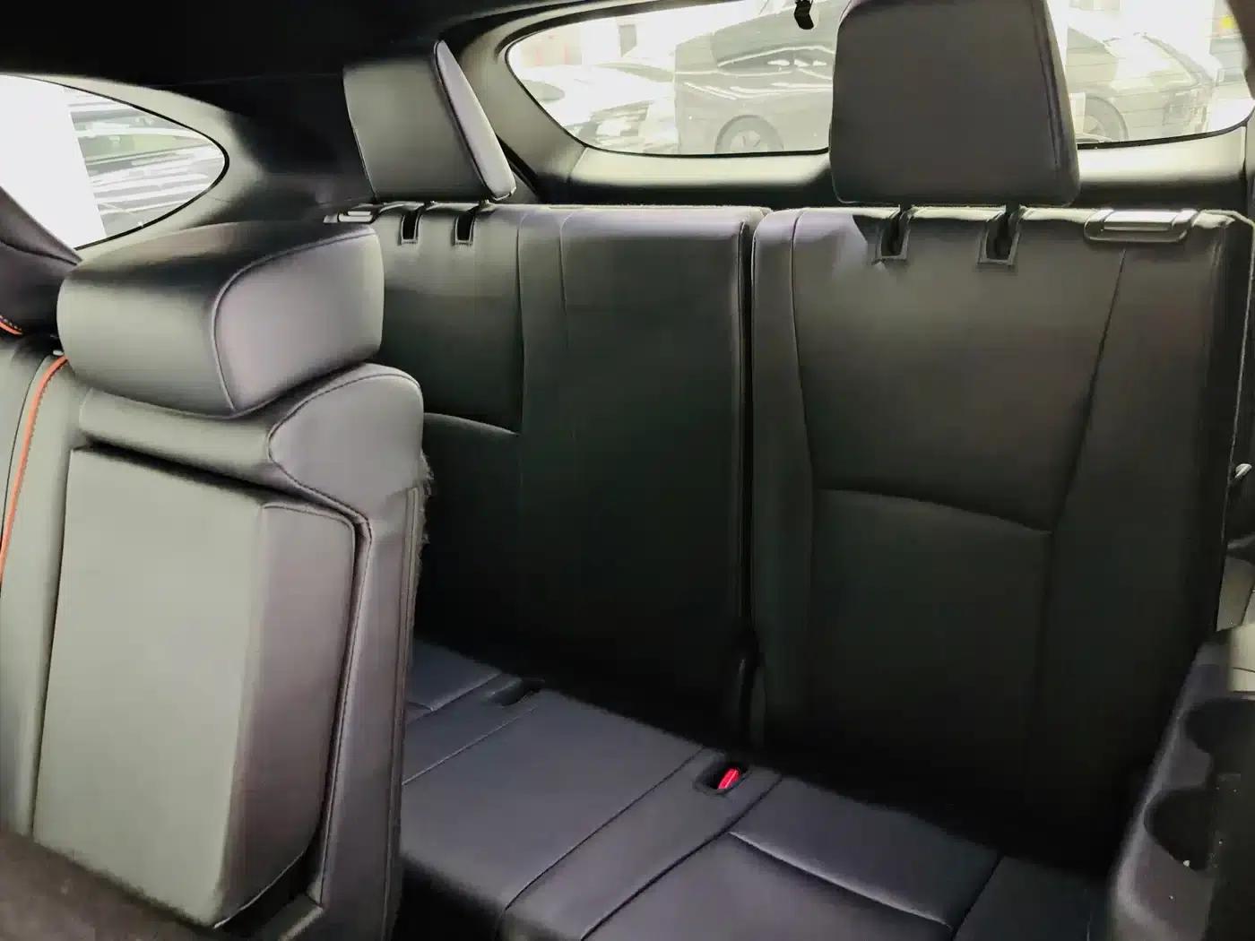 Crown Land Cruiser 2024 2.5L HEV 4WD Premium Edition — миниатюра 16