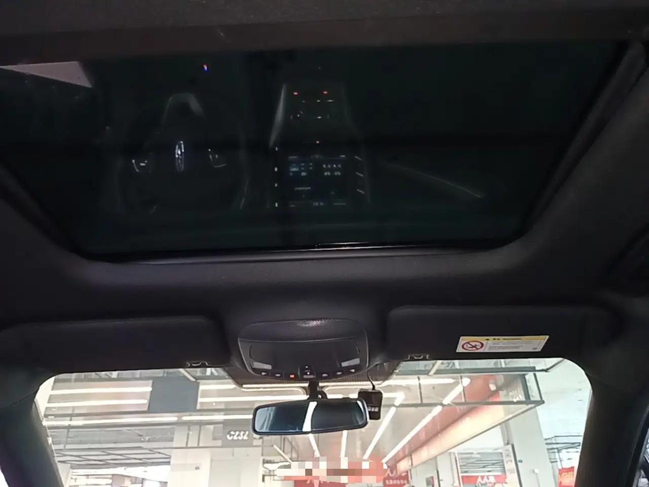 Lincoln MKC 2016 2.0T Two-Wheel Drive Luxury Edition — миниатюра 21