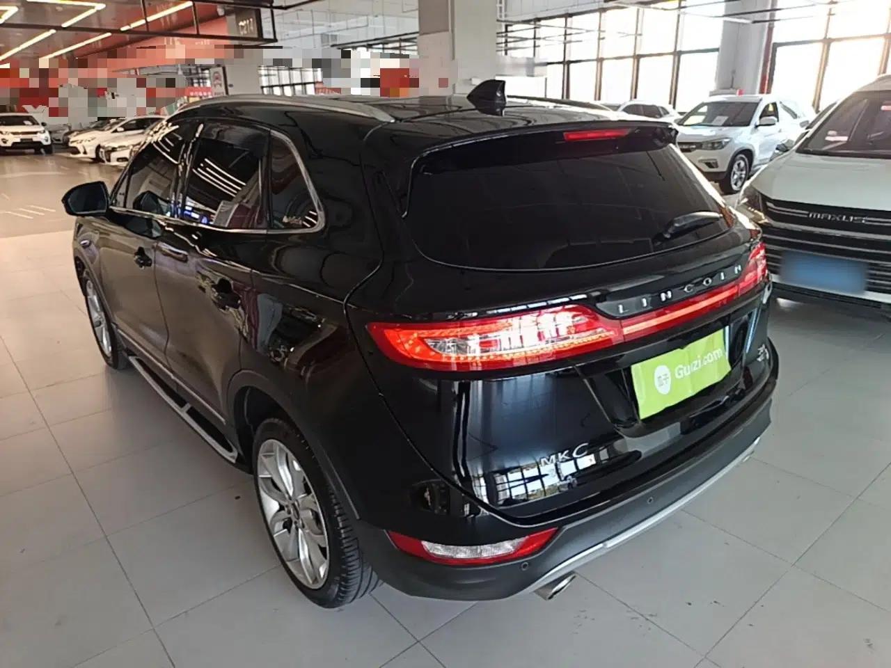 Lincoln MKC 2016 2.0T Two-Wheel Drive Luxury Edition — миниатюра 4