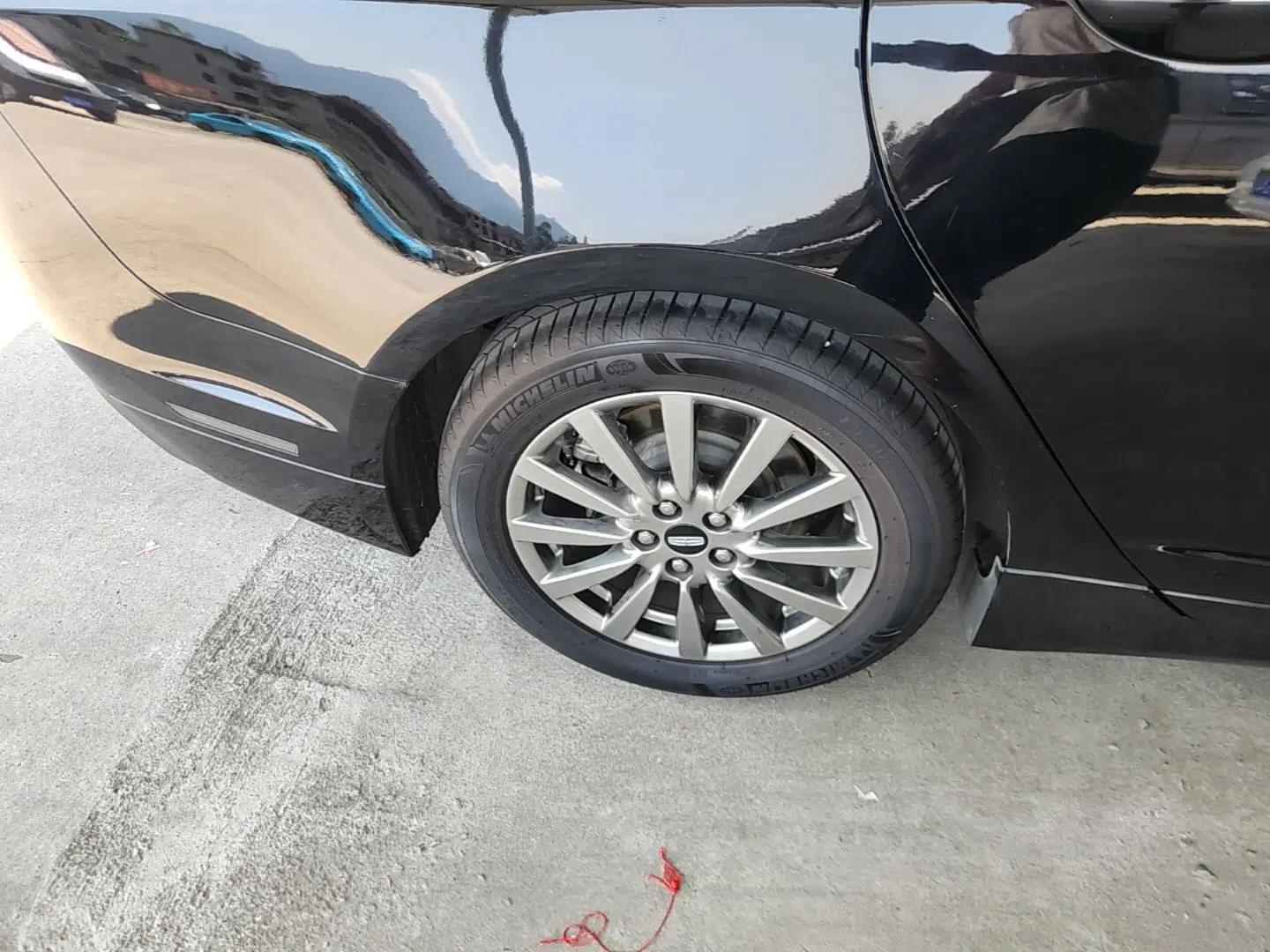 Lincoln MKZ 2018 2.0T Premium Edition — миниатюра 11