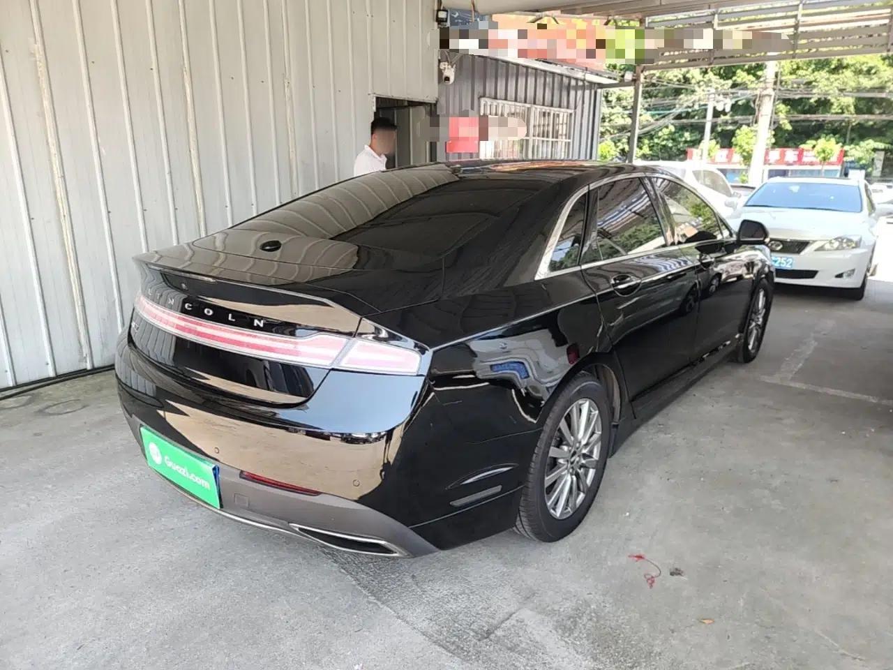 Lincoln MKZ 2018 2.0T Premium Edition — миниатюра 6