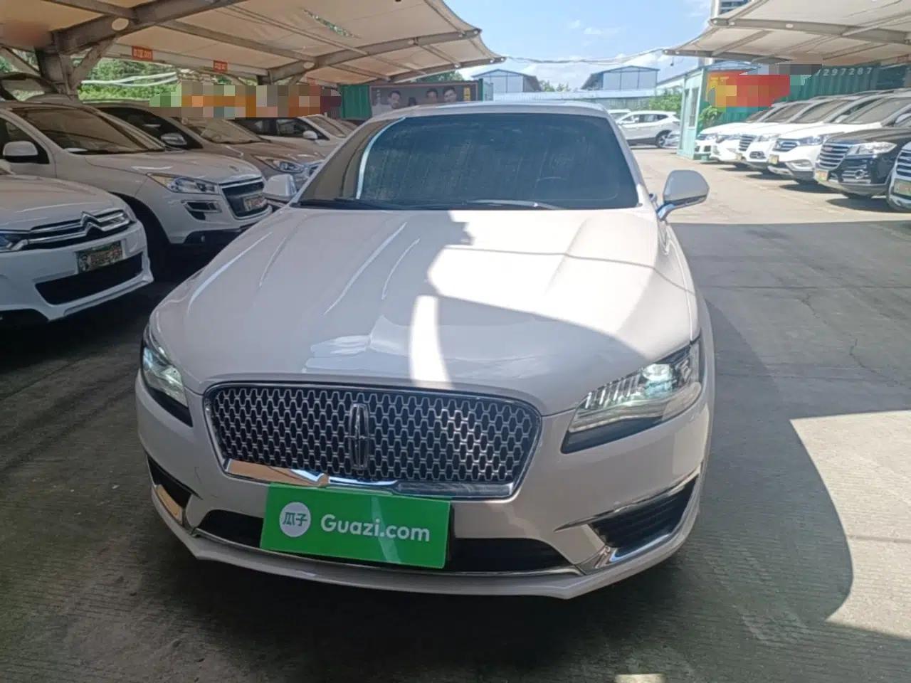 Lincoln MKZ 2017 2.0T Luxury Edition — миниатюра 2