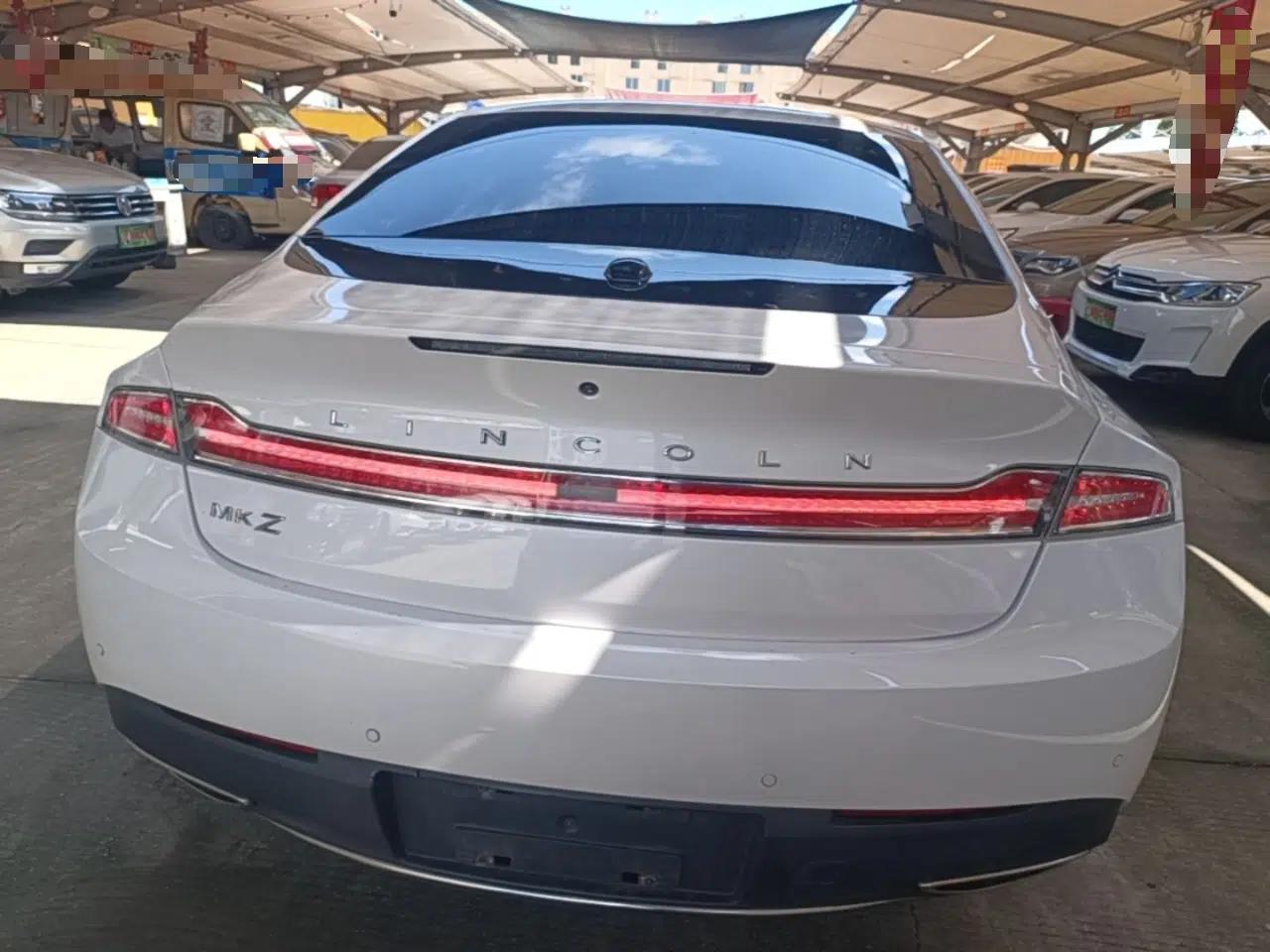 Lincoln MKZ 2017 2.0T Luxury Edition — миниатюра 5