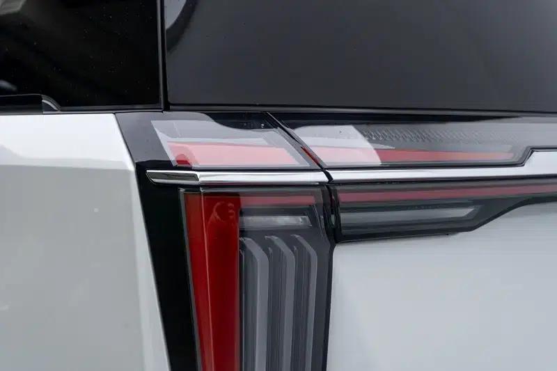 Trumpchi M8 2024 Master Series 2.0TGDI Supreme Edition — миниатюра 13