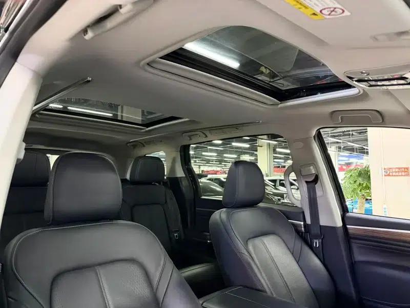 Trumpchi M8 2021 Master Series 390T Supreme Edition — миниатюра 16