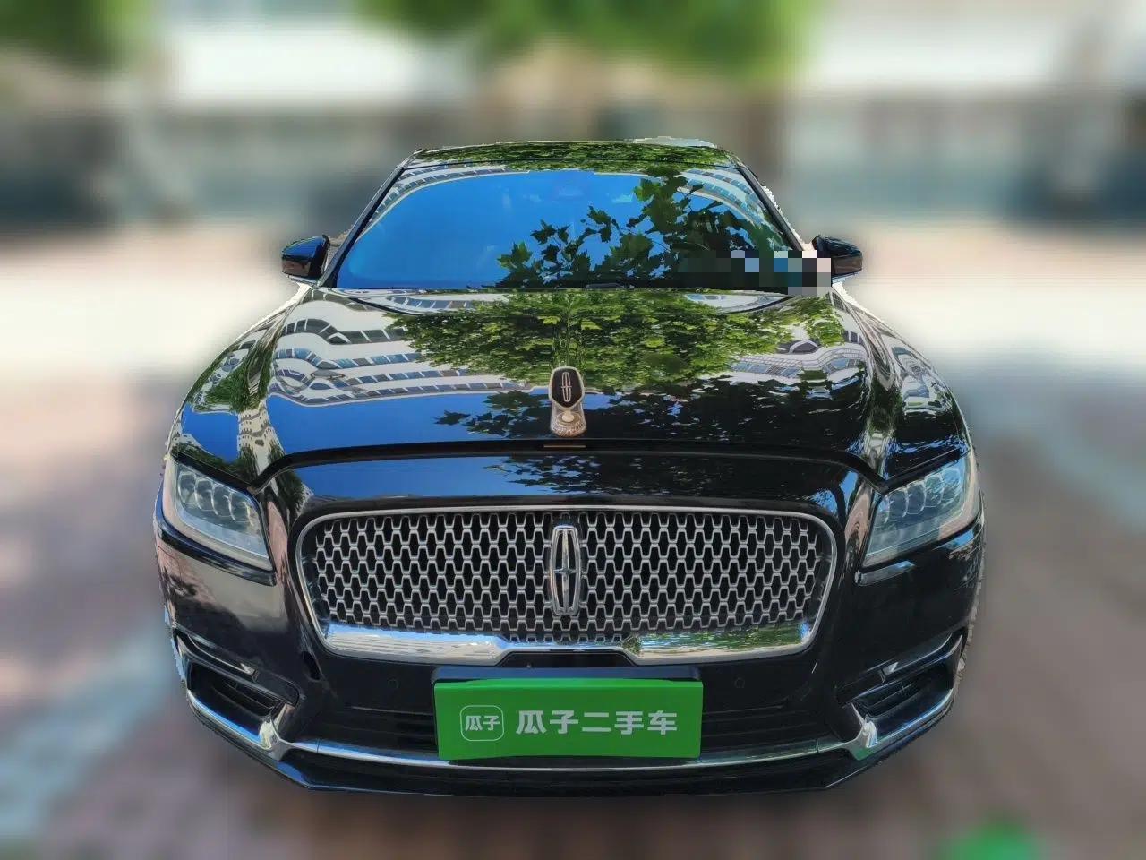 Lincoln Continental 2019 2.0T Two-Wheel Drive Luxury Edition China VI Standard — миниатюра 2