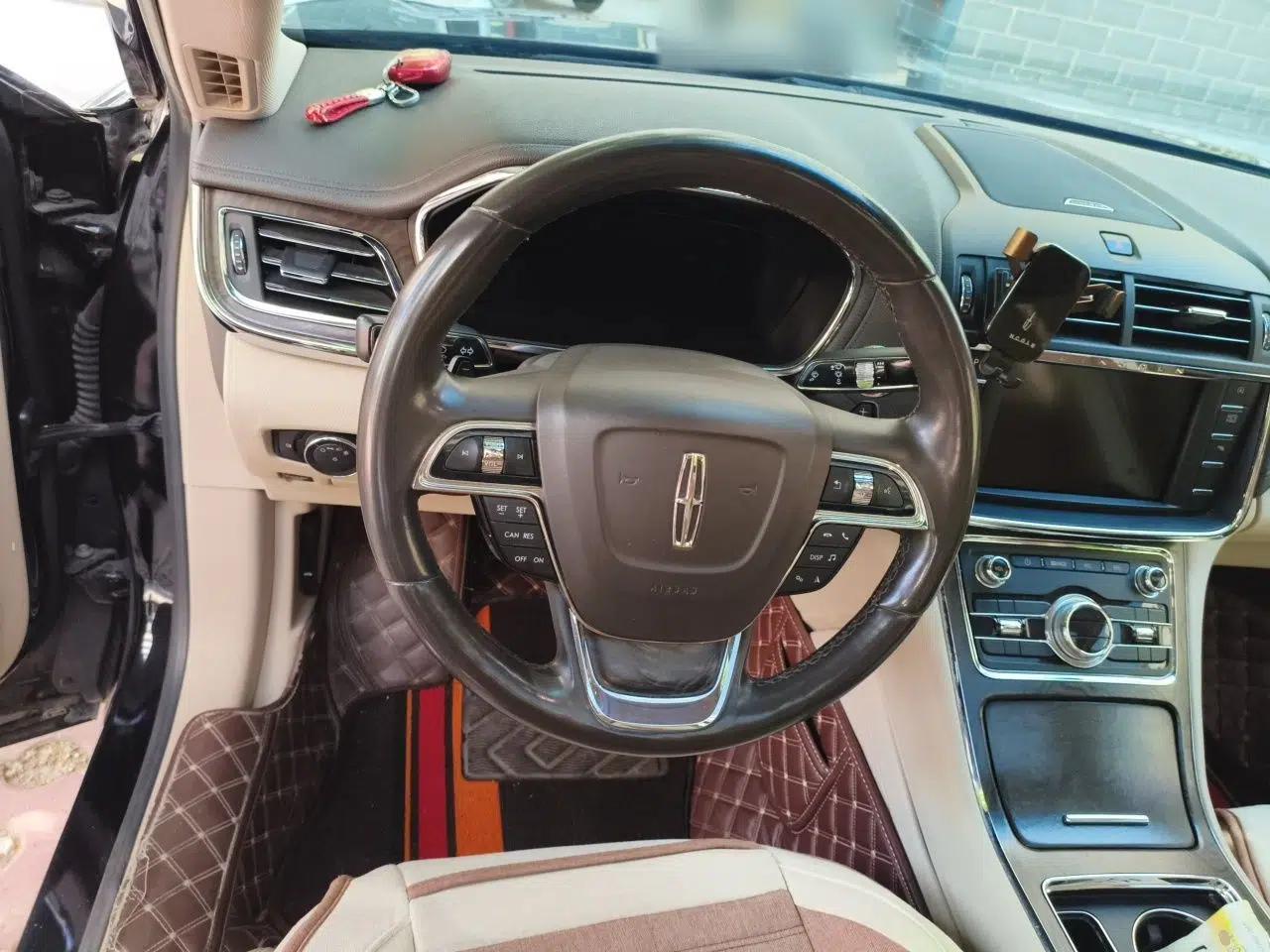 Lincoln Continental 2019 2.0T Two-Wheel Drive Luxury Edition China VI Standard — миниатюра 10
