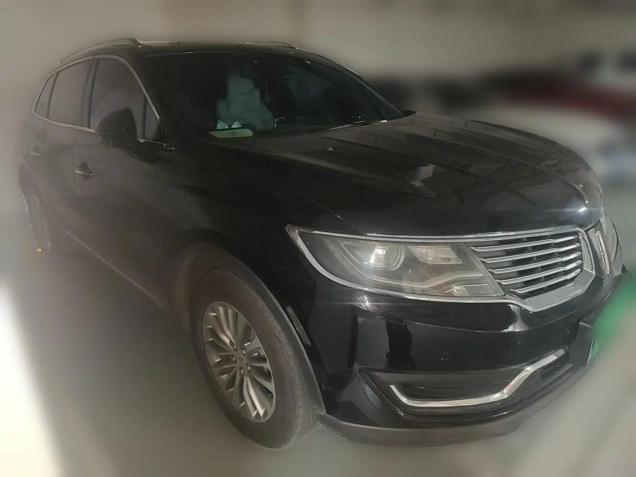 Lincoln MKX 2015 2.0T Four-Wheel Drive Luxury Edition — миниатюра 3
