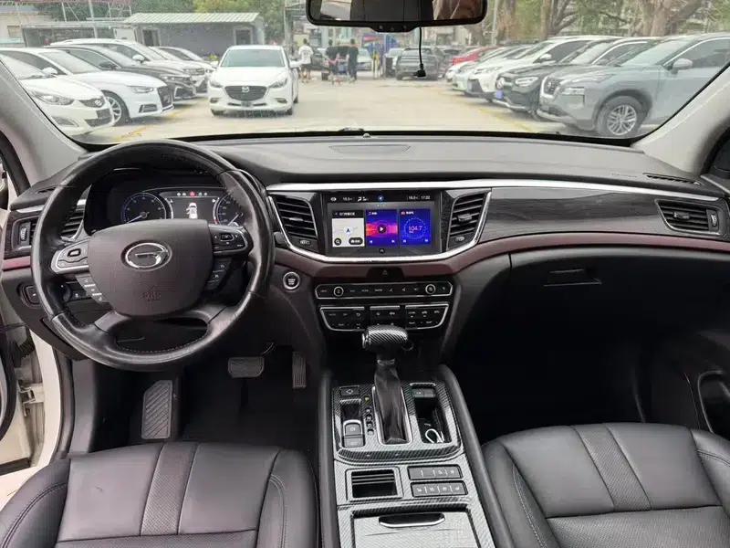 Trumpchi GS8 2017 320T 2WD Premium Edition 7-Seater — миниатюра 8