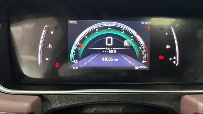 Trumpchi M6 2023 PRO 270T WDCT Luxury Edition — миниатюра 17