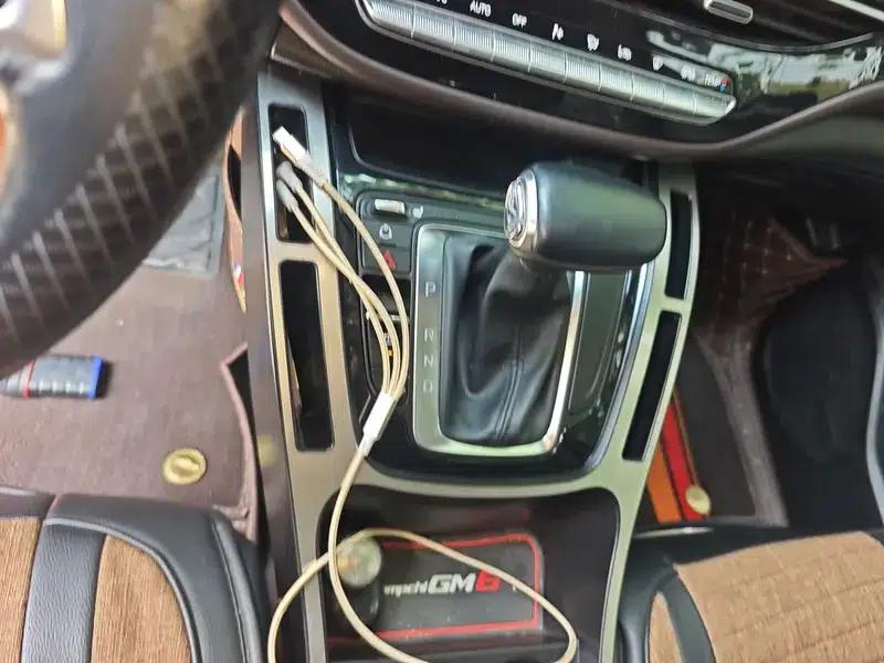 Trumpchi M6 2019 270T Automatic Premium Edition 6-seater National VI Emission Standard — миниатюра 14