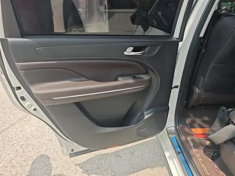 Trumpchi M6 2019 270T Automatic Premium Edition 6-seater National VI Emission Standard — миниатюра 17