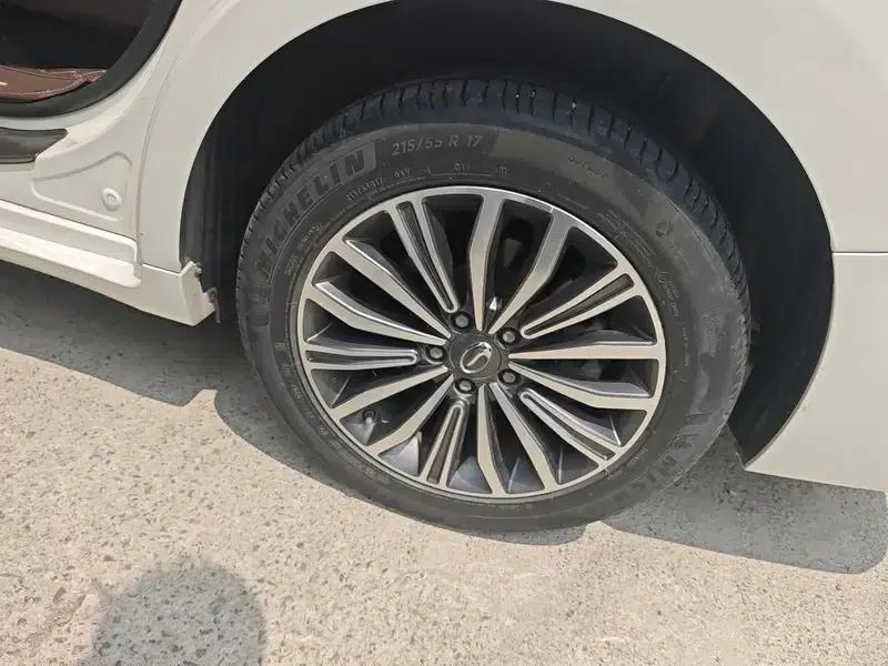 Trumpchi M6 2019 270T Automatic Premium Edition 6-seater National VI Emission Standard — миниатюра 20