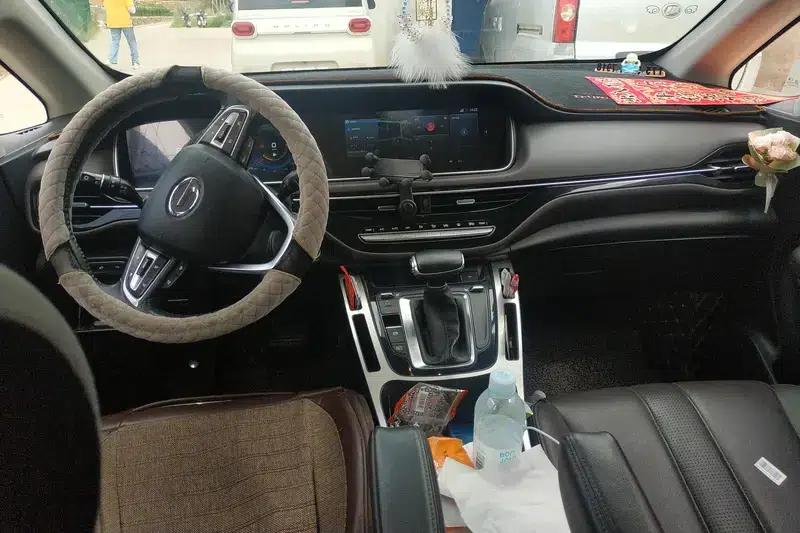 Trumpchi M6 2019 270T Automatic Premium Edition 7-seater National VI Emission Standard — миниатюра 14