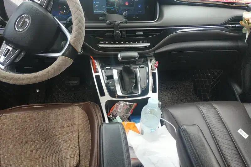 Trumpchi M6 2019 270T Automatic Premium Edition 7-seater National VI Emission Standard — миниатюра 9