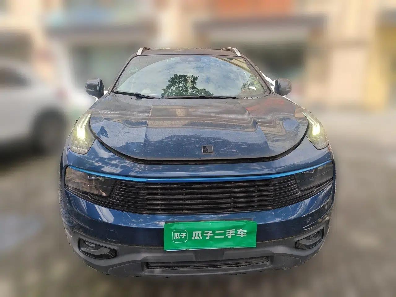 Lynk & Co 01 2017 2.0T Two-Wheel Drive Zhaopu Version — миниатюра 2