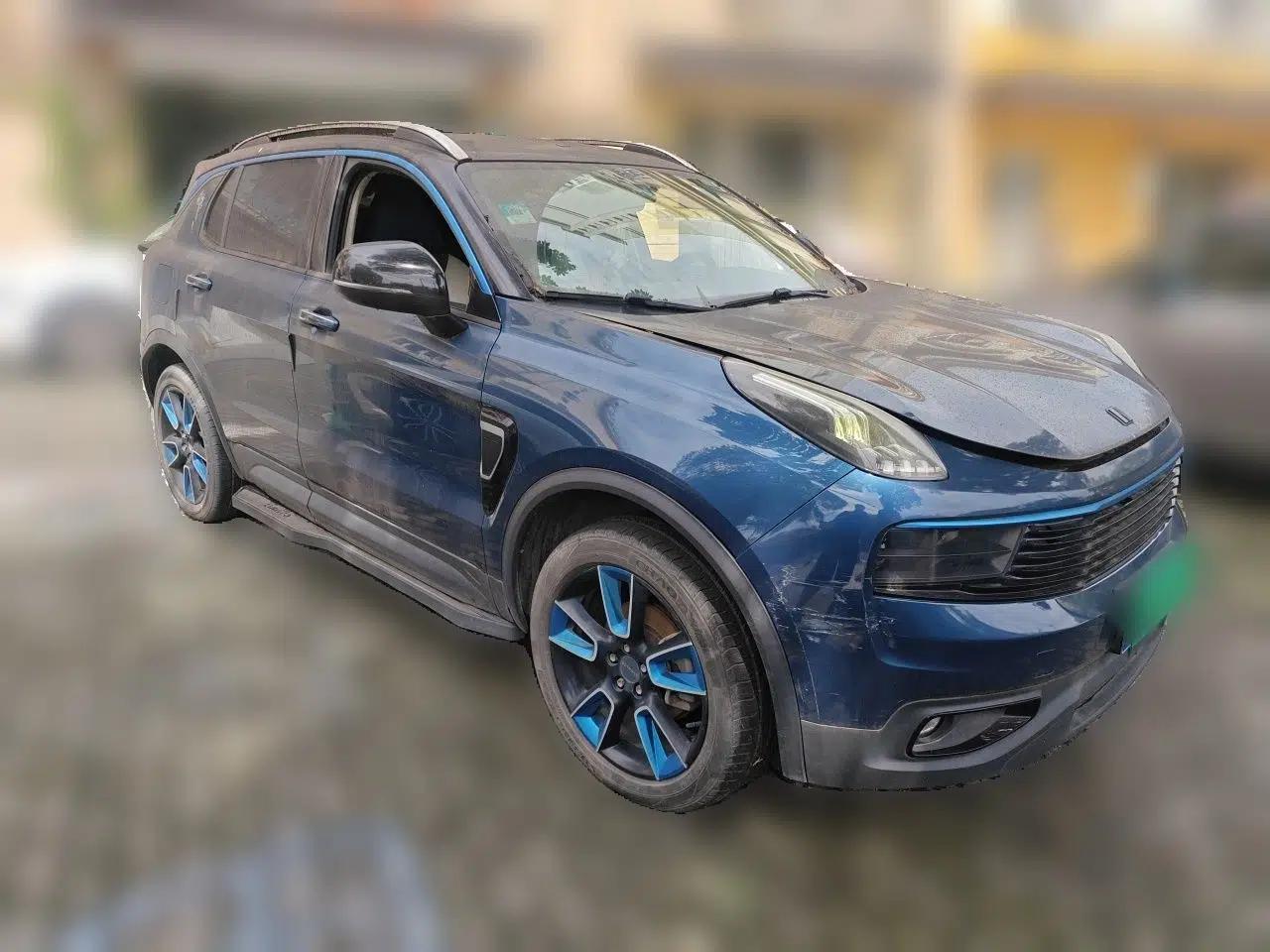 Lynk & Co 01 2017 2.0T Two-Wheel Drive Zhaopu Version — миниатюра 3