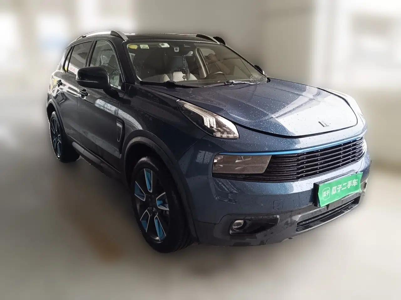Lynk & Co 01 2017 2.0T Two-Wheel Drive Zhaopu Version — миниатюра 3