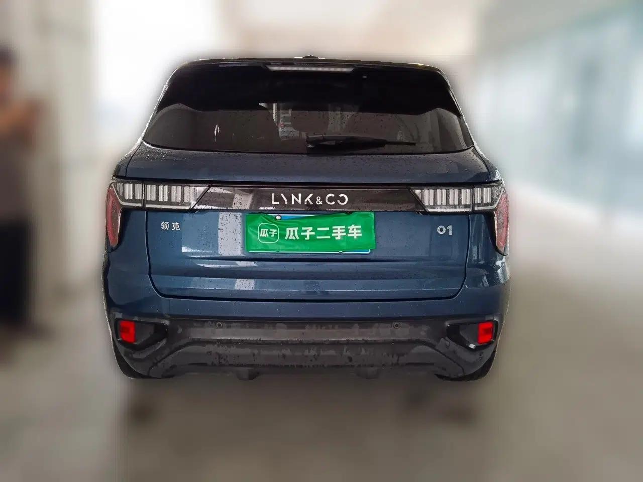 Lynk & Co 01 2017 2.0T Two-Wheel Drive Zhaopu Version — миниатюра 5