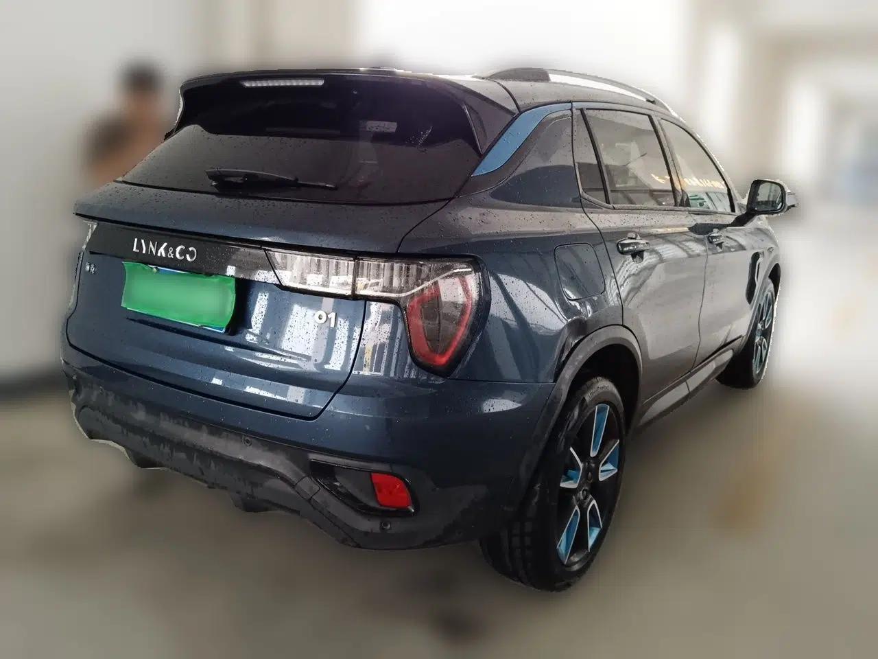 Lynk & Co 01 2017 2.0T Two-Wheel Drive Zhaopu Version — миниатюра 6