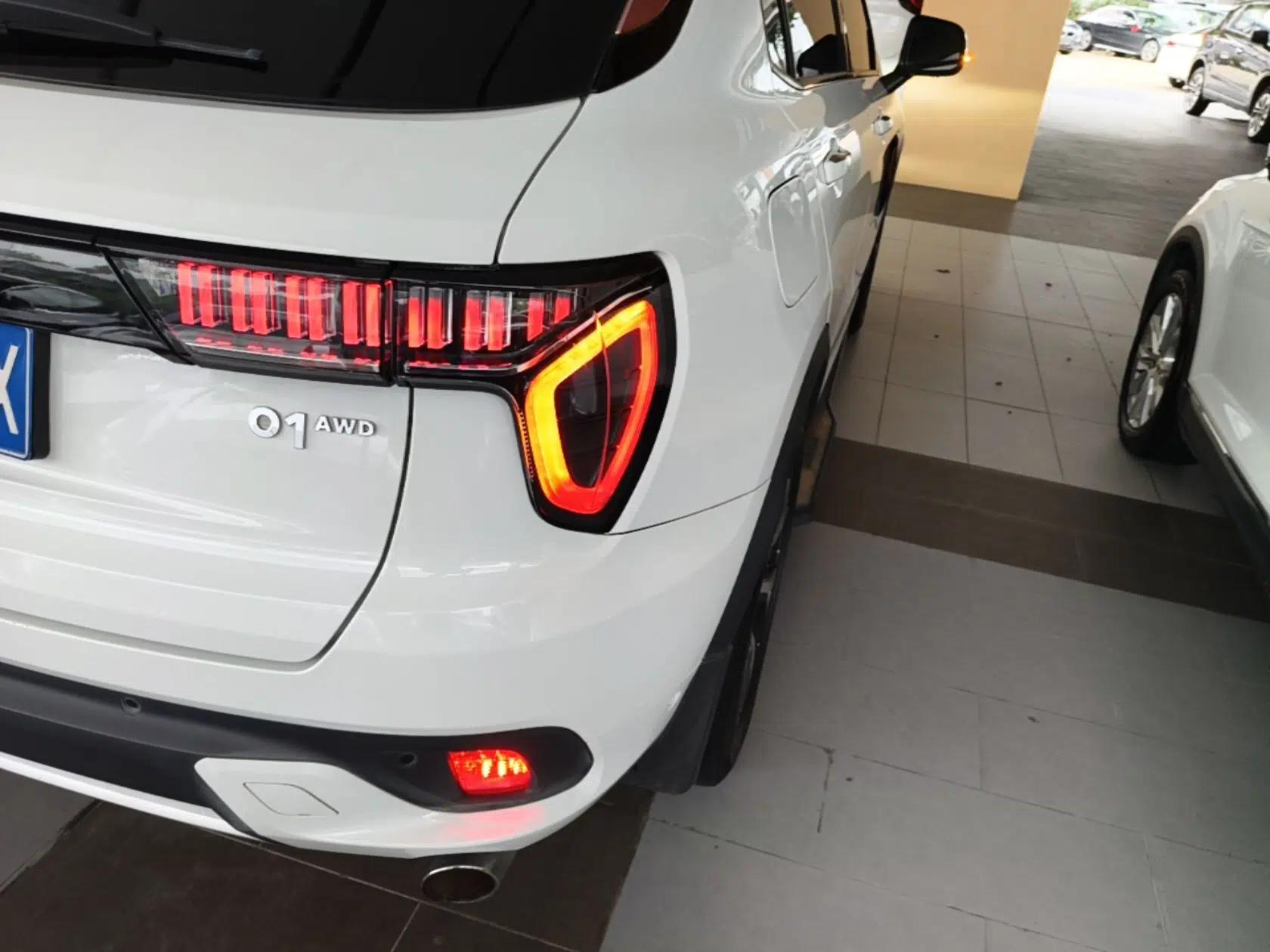 Lynk & Co 01 2017 2.0T Four-Wheel Drive Pro Edition — миниатюра 9