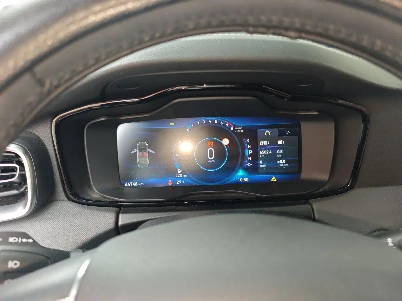 Lynk & Co 01 2019 2.0T Two-Wheel-Drive Pro Version China VI Standard — миниатюра 11