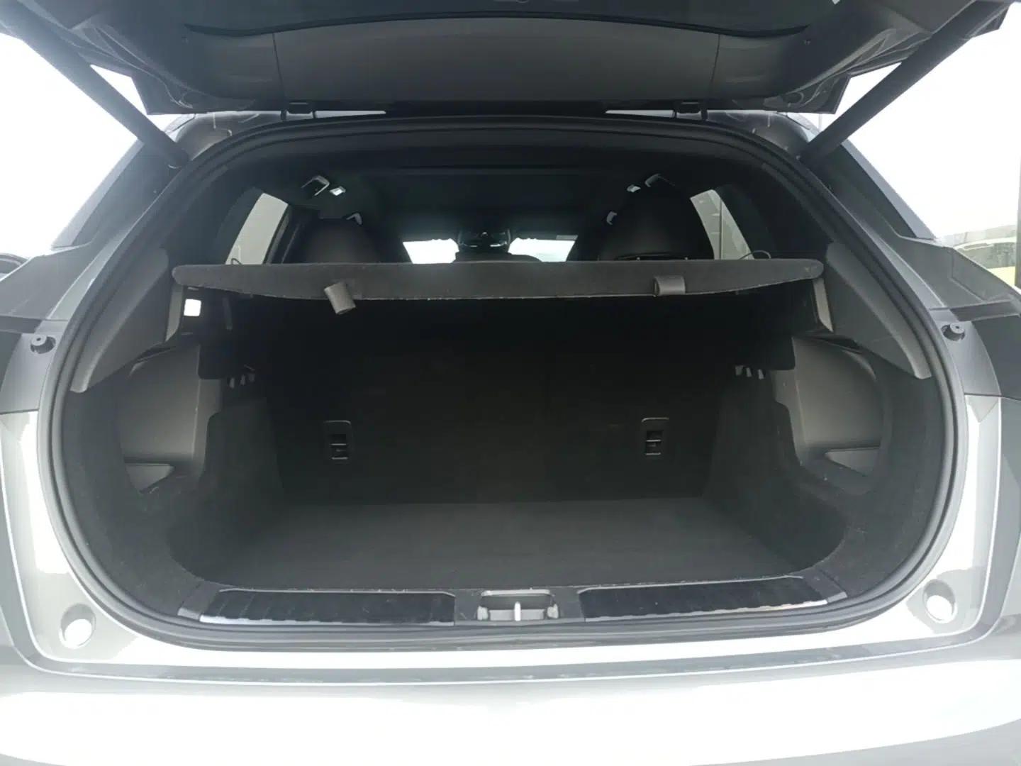 Lynk & Co 06 2023 Remix 1.5T Dynamic Halo — миниатюра 22