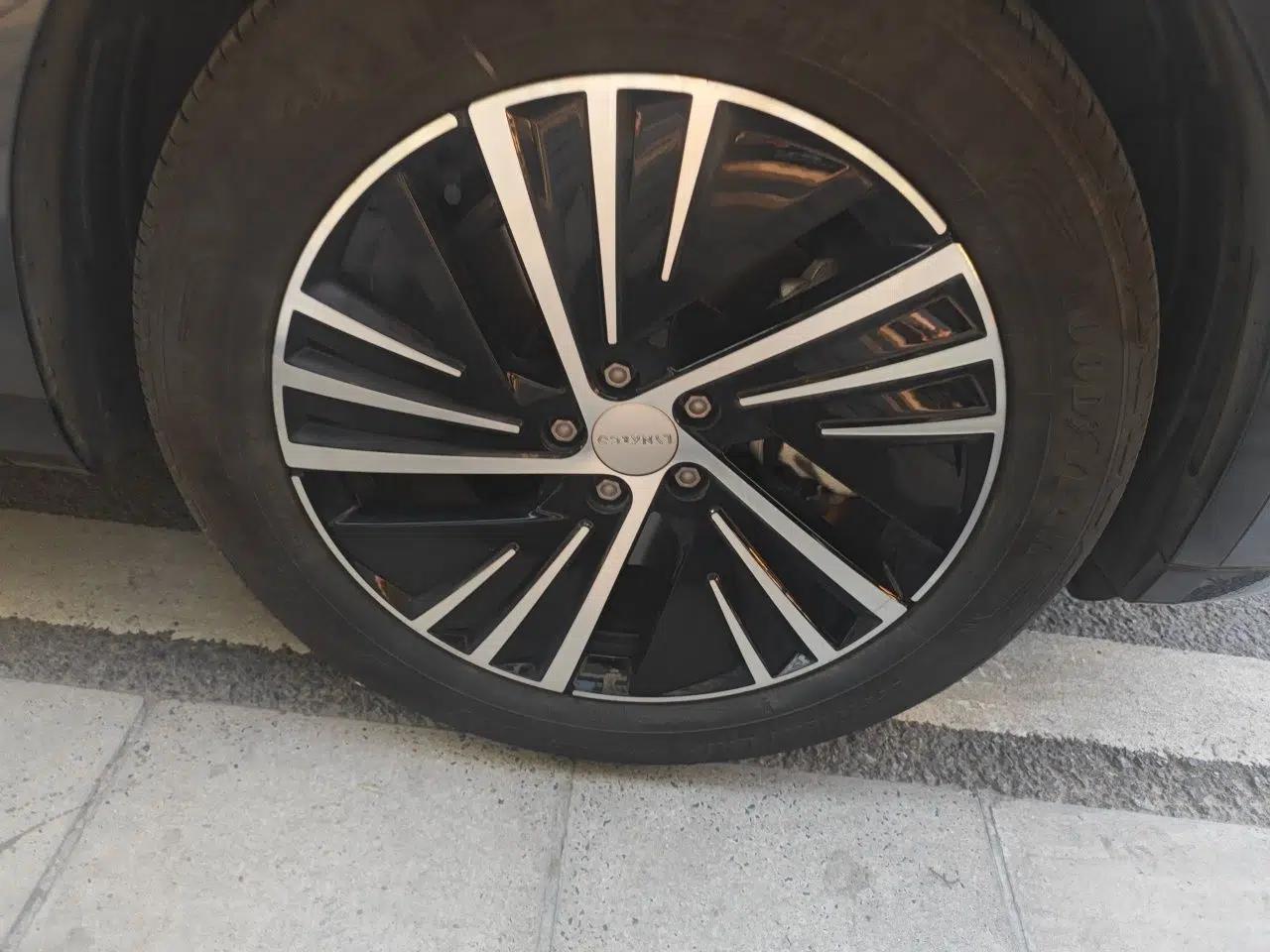 Lynk & Co 08 EM-P 2023 120km Long-Range Halo — миниатюра 8