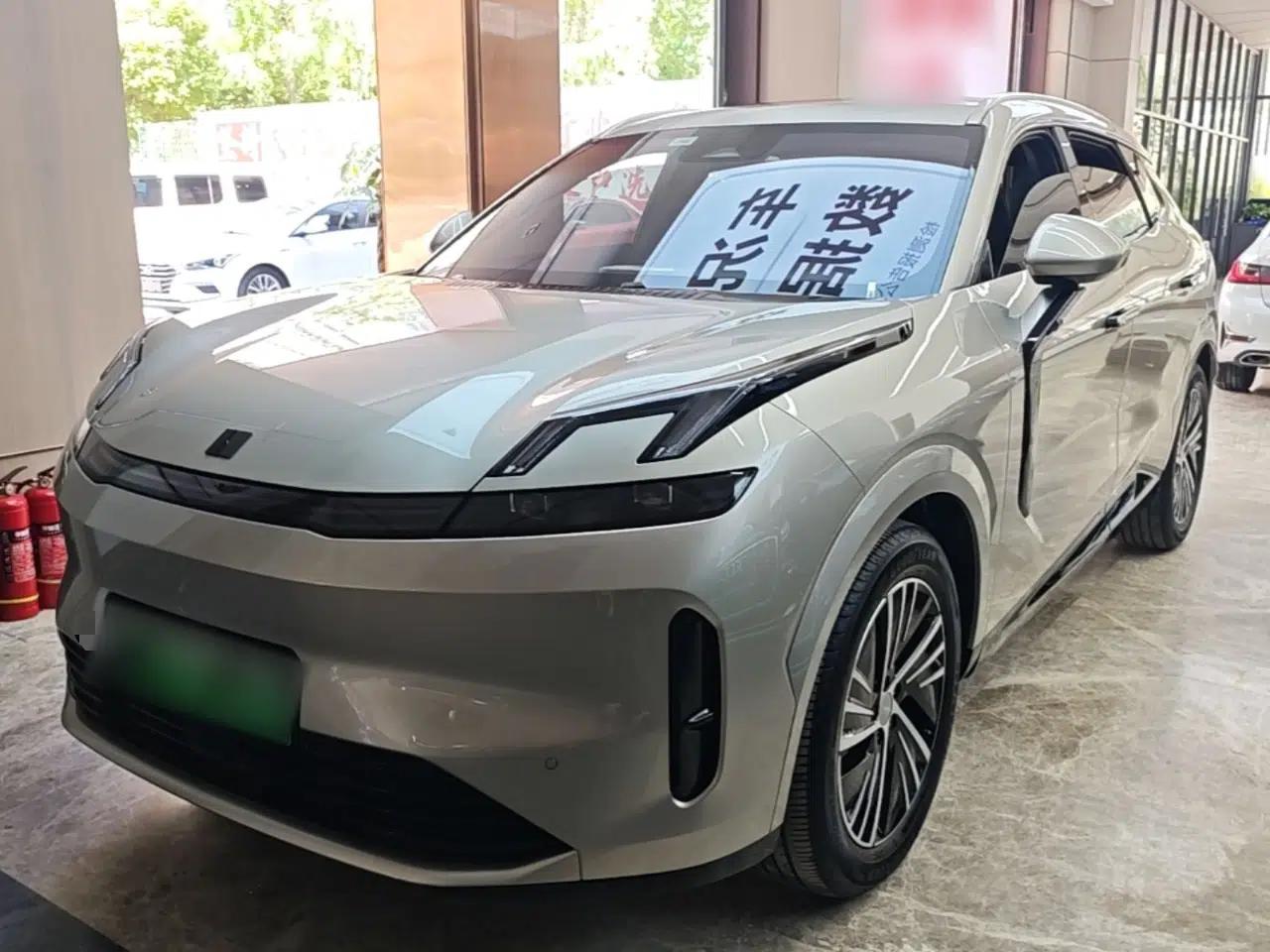 Lynk & Co 08 EM-P 2023 120km Long-Range Pro — миниатюра 1
